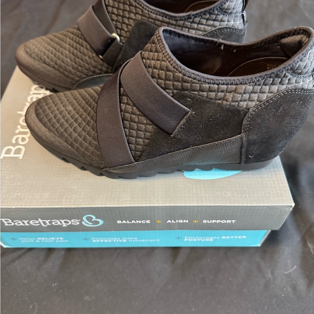 Baretraps Black Quilted Slip-On Wedge Sneakers Size 8M